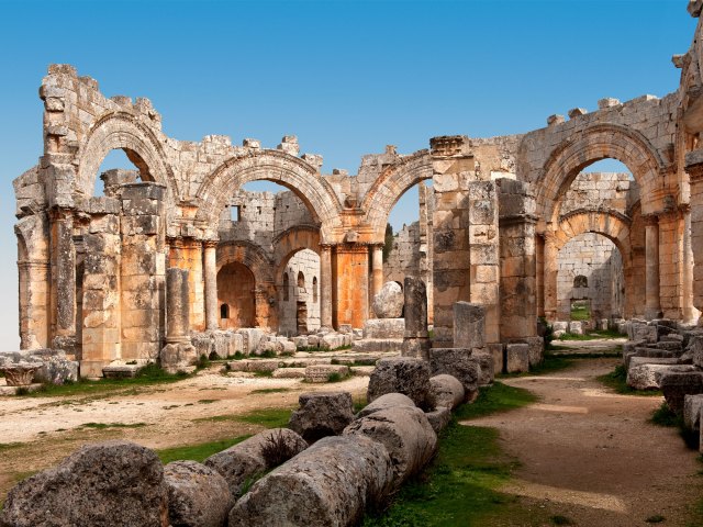 A picture of ancient ruins in the city of Aleppo