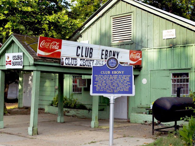 Marquee and exterior of Club Ebony in Mississippi