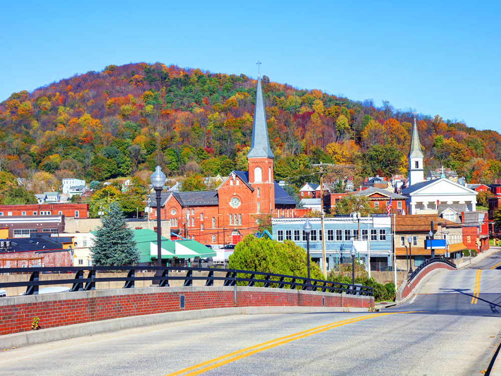 Church and town buildings in Cumberland, Maryland