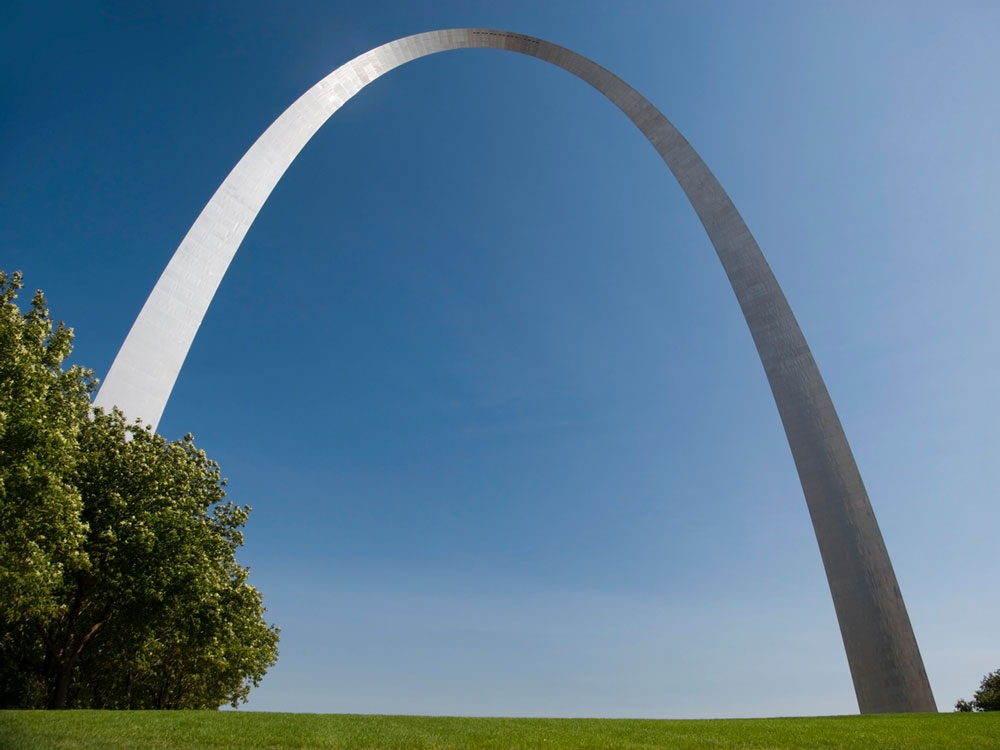 View of Gateway Arch in St. Louis, Missouri, from street level