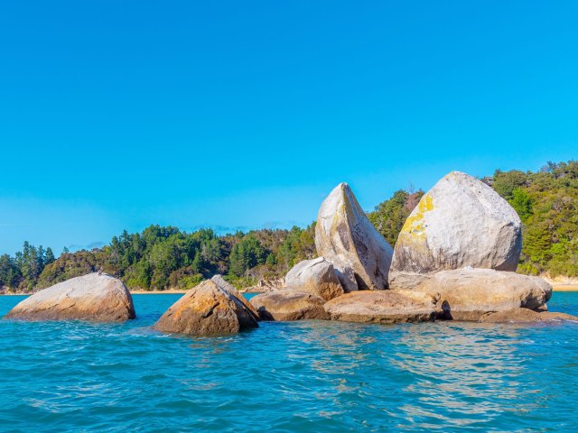 Split Apple Rock formation off the coast of New Zealand