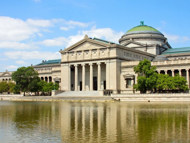 Exterior of Museum of Science and Industry in Chicago, Illinois