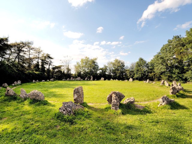 Imageof the the Rollright Stones in England