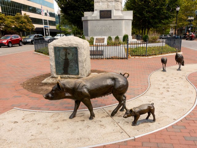 Statues of animals on Asheville Urban Trail