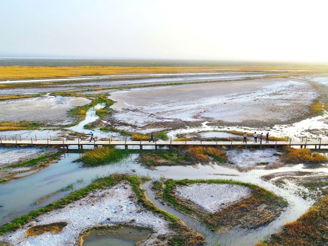 Aerial view of bridge crossing Ayding Lake in China