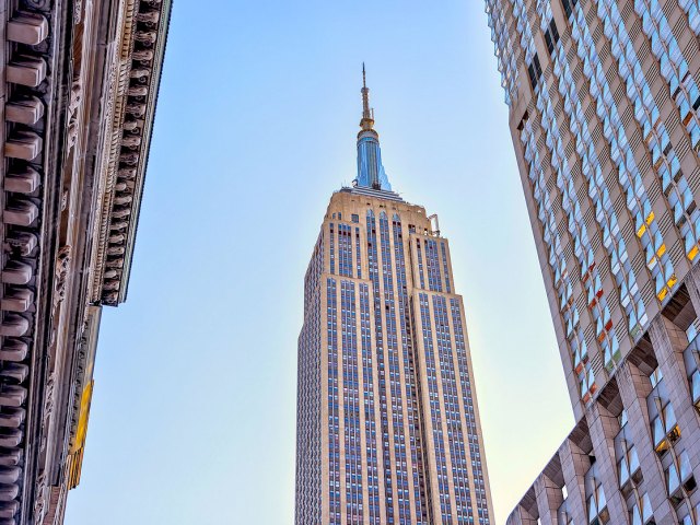 Image of the Empire State Building in New York, New York