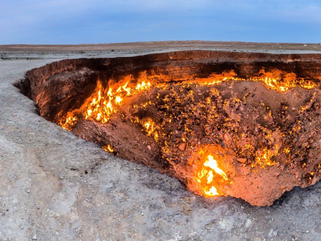 Image of burning gas crater in Turkmenistan nicknamed "the Gates of Hell"