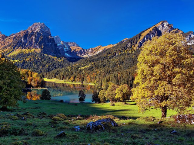 Image of the Glarus Alps in Switzerland