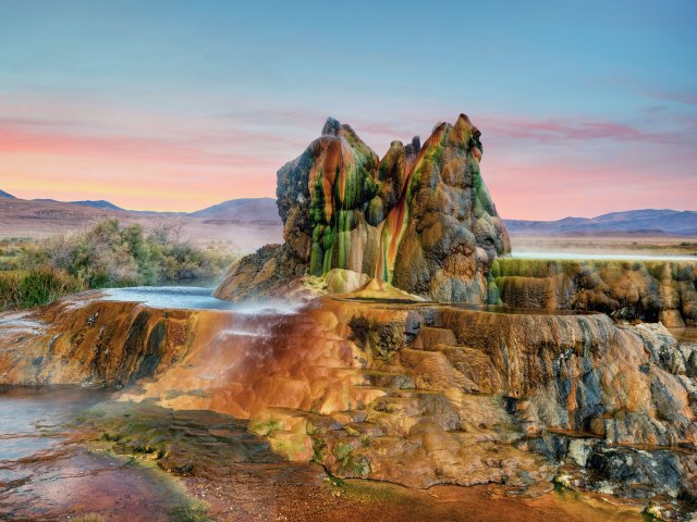 Image of Fly Geyser in Nevada