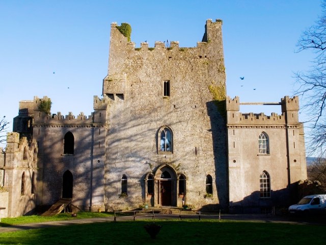 Exterior of Leap Castle in Ireland