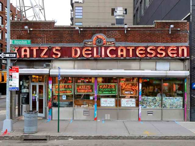 Exterior of Katz's Delicatessen in New York City