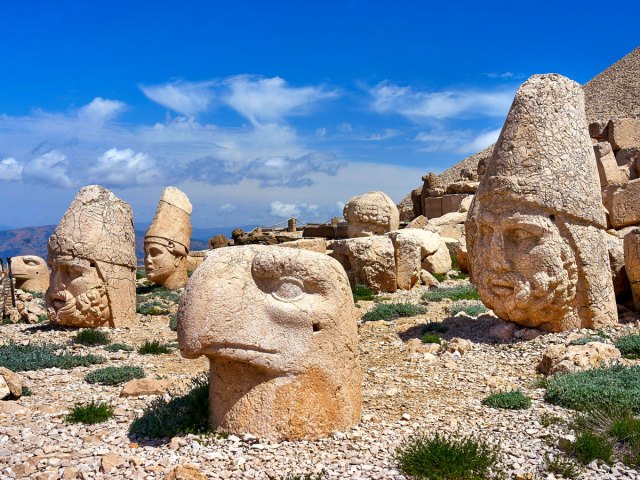 Rock sculptures in Turkey's Nemrut Dağı National Park