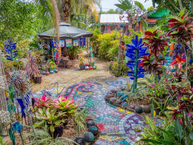 Whimsical garden at the Whimzeyland House in Florida