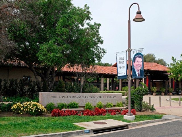 Sign for Ronald Reagan Presidential Library in Simi Valley, California