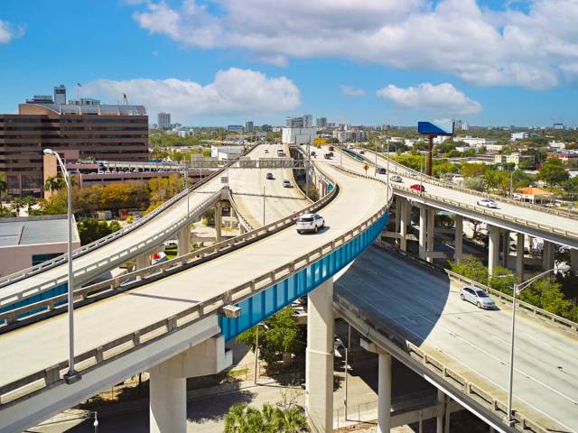 Aerial view of Interstate 95 interchange in Miami, Florida