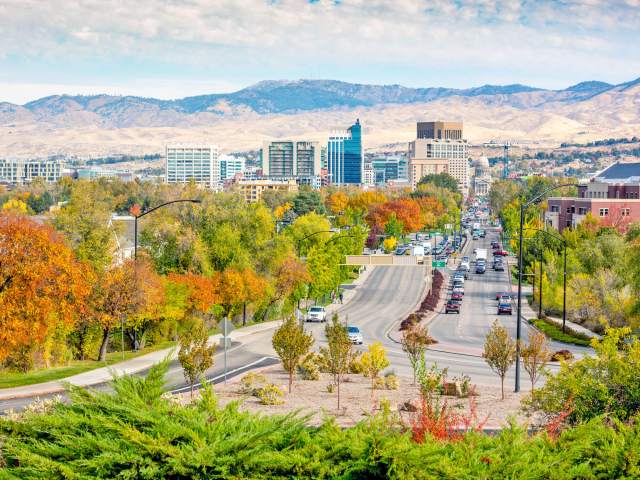 Highway leading to downtown Boise, Idaho, with mountains seen in distance