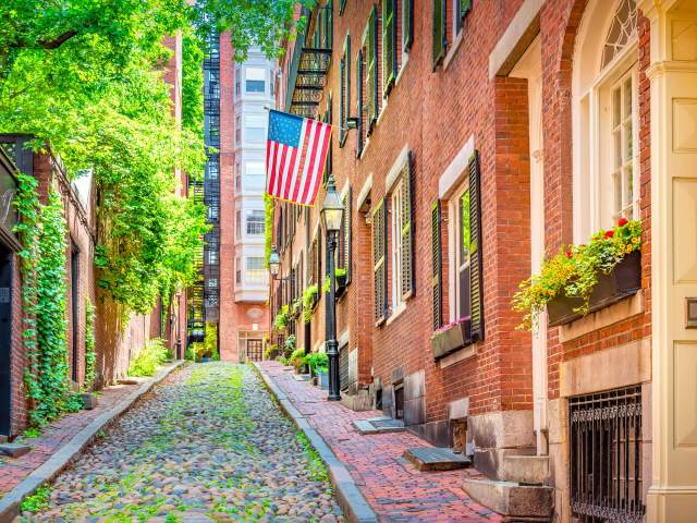 Colonial-style brick row houses on Acorn Street in Boston, Massachusetts