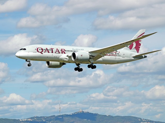 Qatar Airways Boeing 787 airplane on approach