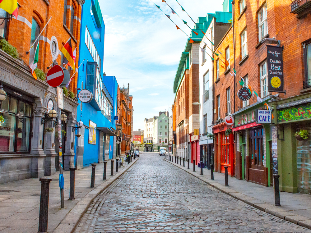 Charming cobblestone street in Dublin, Ireland