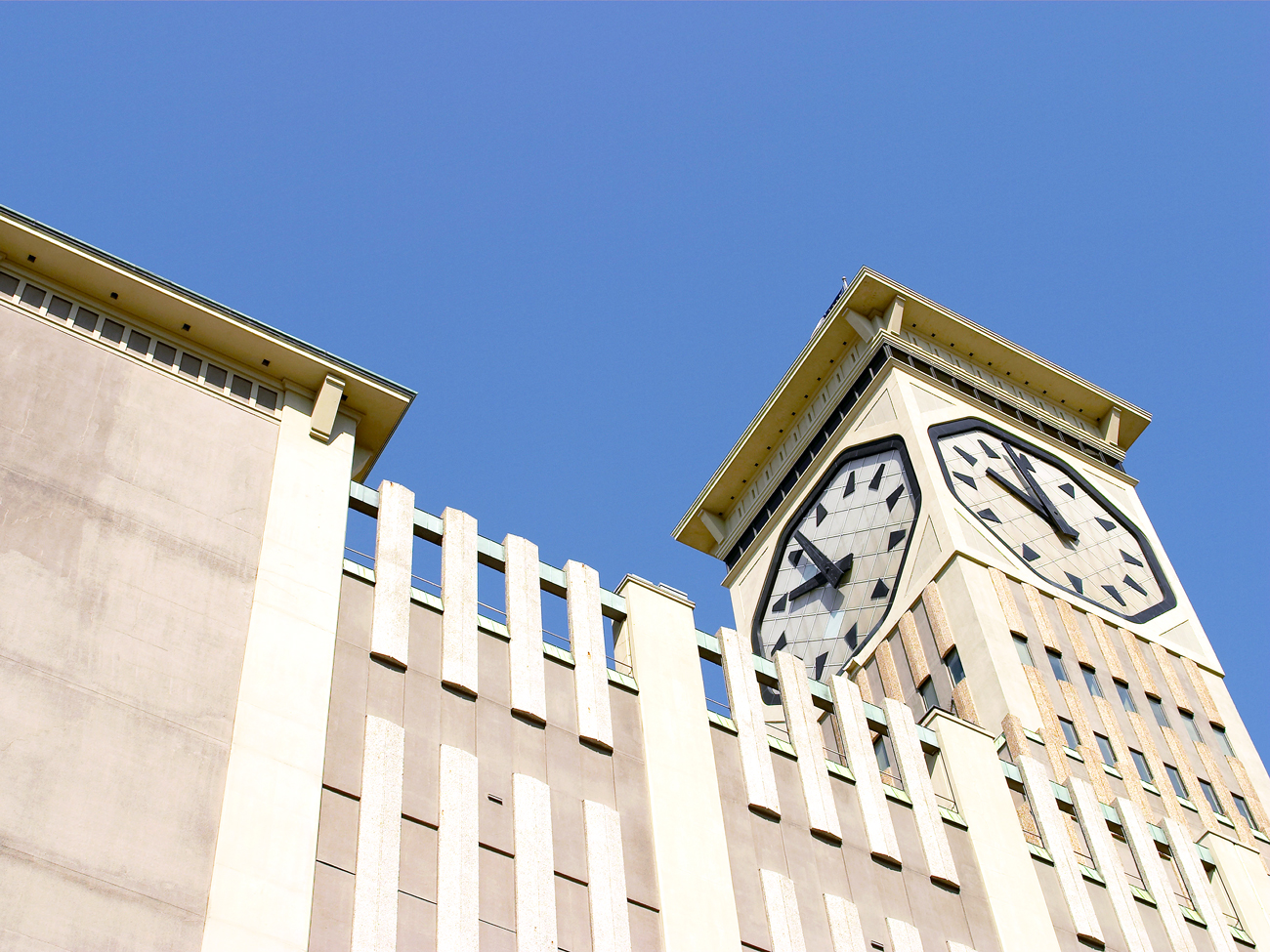 The Coolest Clock Towers in the U.S. — Daily Passport