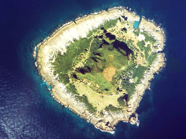 Overhead view of Kodakarajima island in Japan