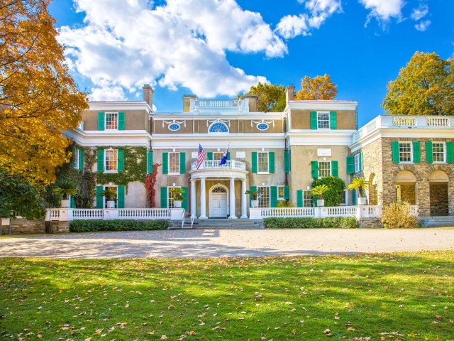 Front exterior of Springwood Estate in Hyde Park, New York