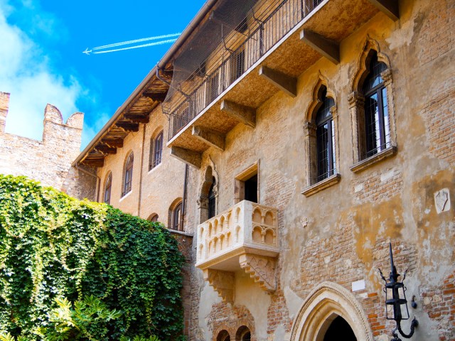 Balcony of Casa di Giuletta, from "Romeo and Juliet," in Verona, Italy