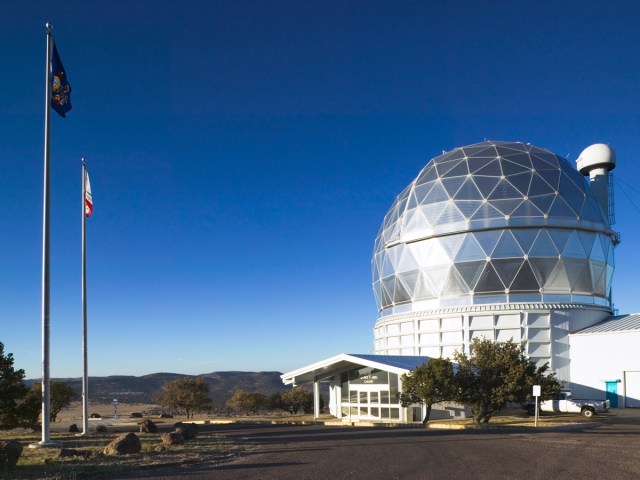 Image of McDonald Observatory in West Texas