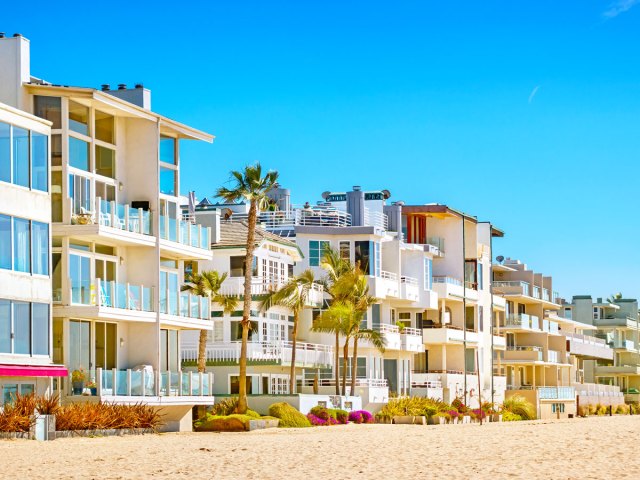 Beachfront homes in Los Angeles, California