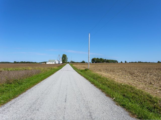 Farm road in Indiana