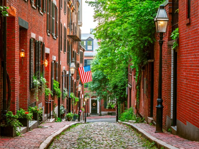 Acorn Street in Boston, Massachusetts