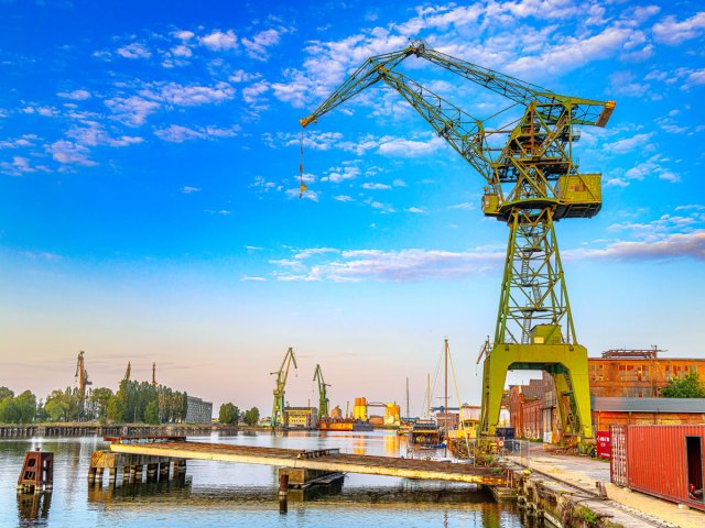 Cranes and loading docks in Gdańsk Shipyard