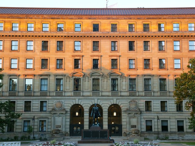 Exterior of the Drury Plaza hotel in Cleveland, Ohio